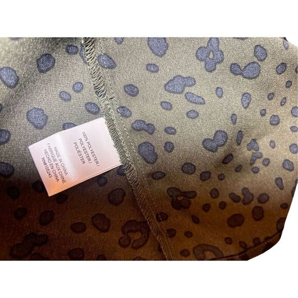 Bobaeu olive green long sleeve hi low dress size large - Picture 8 of 12